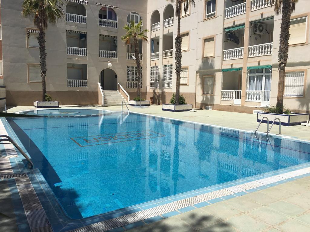 Apartamentos Avenida Diego Ramirez Torrevieja Eksteriør billede